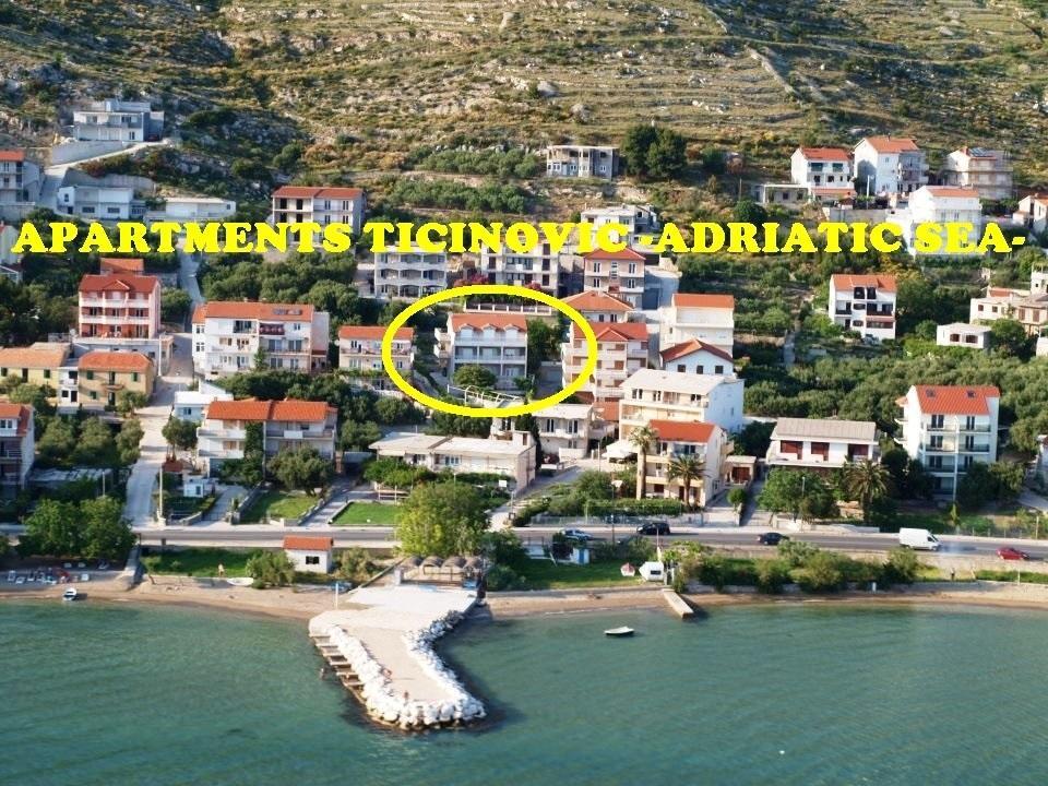 Apartments Ticinovic Omiš Exterior foto